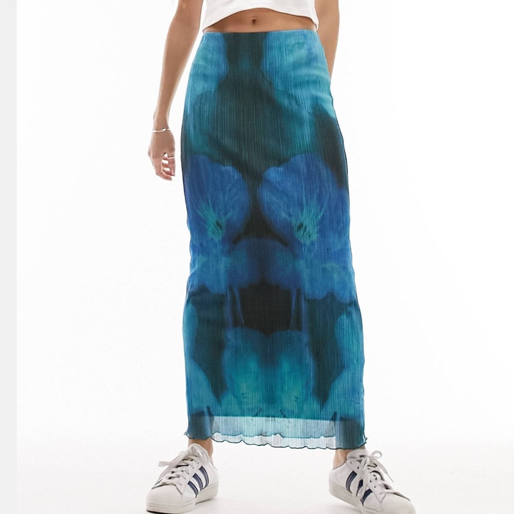 Topshop Textured Blurred Mesh Floral Print Blue and Black Skirt
